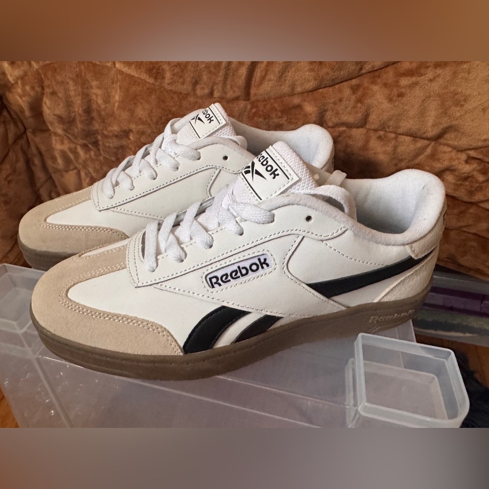 Reebok Women's White, Black, and Tan Athletic Shoes